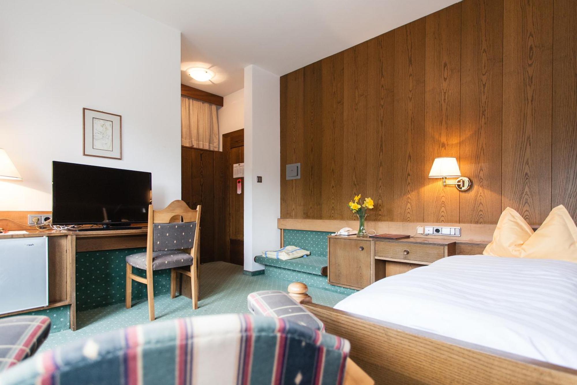 Hotel Am Wolfgrubenersee Soprabolzano Quarto foto