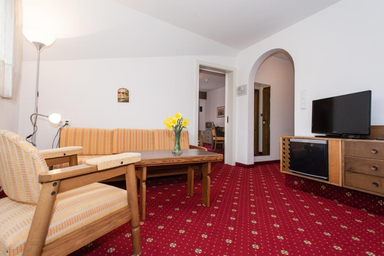Hotel Am Wolfgrubenersee Soprabolzano Quarto foto